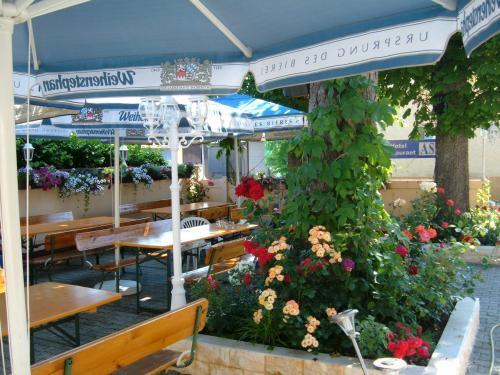 Assos Hotel Asbach-Bäumenheim Buitenkant foto